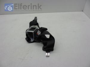 Used Rear seatbelt tensioner, left Volvo V60 I (FW/GW) 2.4 D5 20V AWD Price € 75,00 Margin scheme offered by Auto Demontage Elferink B.V.