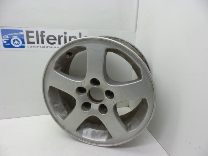 Usados Llanta Saab 9-3 II Sport Sedan (YS3F) 1.8t 16V Precio € 50,00 Norma de margen ofrecido por Auto Demontage Elferink B.V.