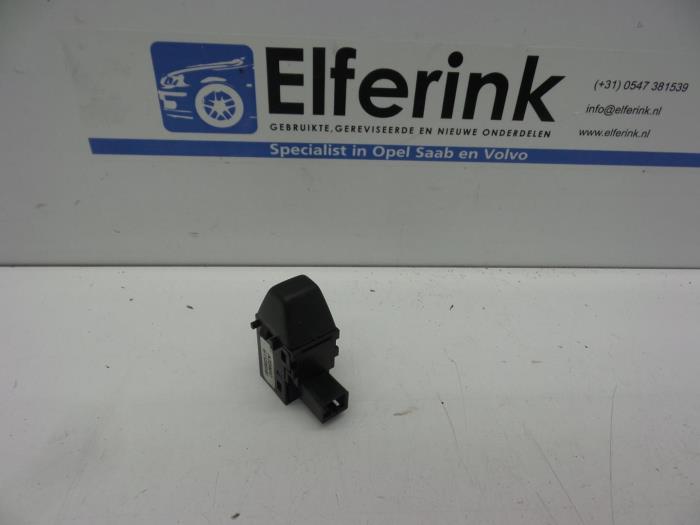 Begagnade Sensor (övriga) Volvo V50 (MW) 1.8 16V Pris € 25,00 Marginaltabell erbjuds av Auto Demontage Elferink B.V.