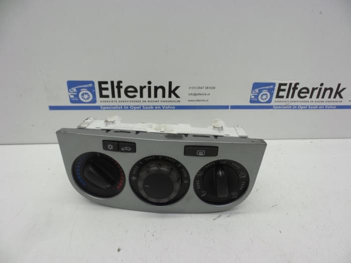 Heater control panel Opel Corsa D 1.3 CDTi 16V ecoFLEX 13245123