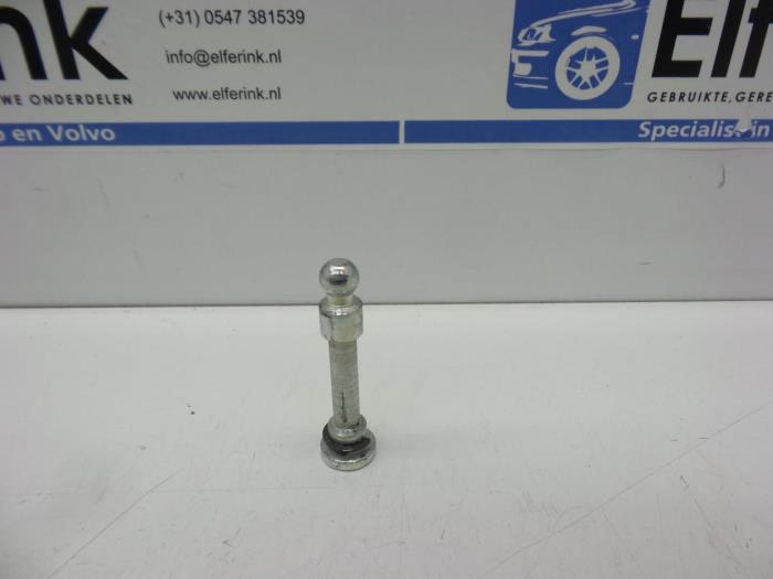 Usagé Divers Saab 9-3 I (YS3D) 2.2 TiD 16V Prix € 25,00 Règlement à la marge proposé par Auto Demontage Elferink B.V.