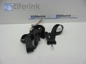 Used Rear seatbelt tensioner, centre Volvo S80 (AR/AS) 2.5 Flexifuel Turbo 20V Price € 75,00 Margin scheme offered by Auto Demontage Elferink B.V.