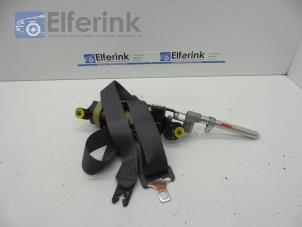 Used Seatbelt tensioner, right Volvo V70 (GW/LW/LZ) 2.4 XC LPT 4x4 20V Price € 75,00 Margin scheme offered by Auto Demontage Elferink B.V.