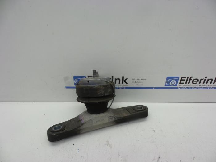 Engine mount Volvo V40 2.0 T2 16V - 31359635 B4204T38