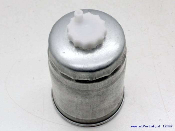 Neue Kraftstofffilter Saab 9-5 Preis € 18,15 Mit Mehrwertsteuer angeboten von Auto Demontage Elferink B.V.