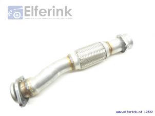 New Exhaust middle section Saab 9-5 Price € 72,60 Inclusive VAT offered by Auto Demontage Elferink B.V.