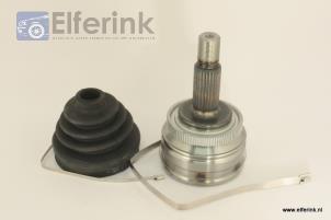New CV joint, front Saab 900 Price € 102,85 Inclusive VAT offered by Auto Demontage Elferink B.V.
