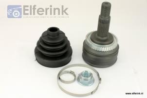 New CV joint, front Saab 900 Price € 117,37 Inclusive VAT offered by Auto Demontage Elferink B.V.