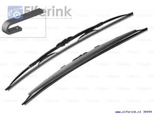 New Set of wiper blades Volvo V70 Price € 39,33 Inclusive VAT offered by Auto Demontage Elferink B.V.