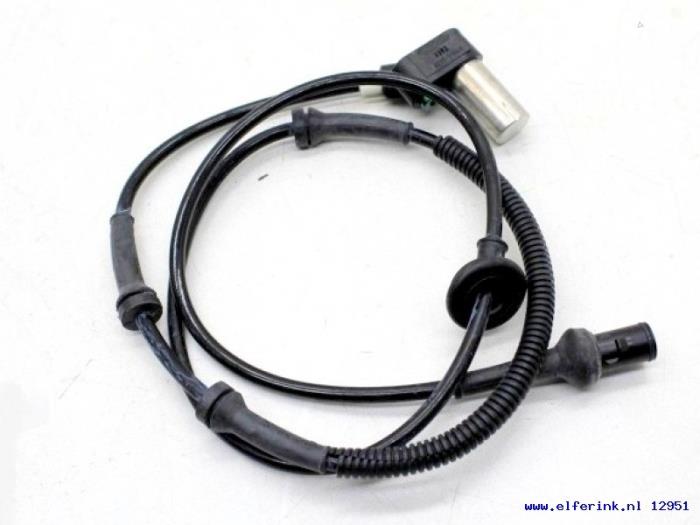 Nya ABS-sensor Saab 900 Pris € 90,75 Inklusive moms erbjuds av Auto Demontage Elferink B.V.
