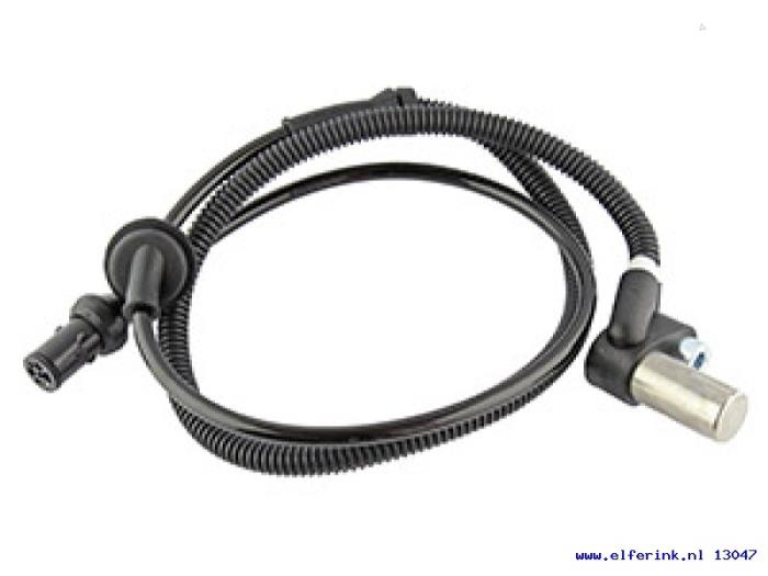 Nuevos Sensor ABS Saab 9000 Precio € 90,75 IVA incluido ofrecido por Auto Demontage Elferink B.V.