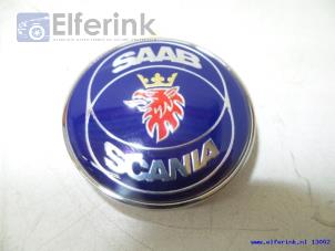 Nuevos Emblema Saab 9-3 Precio € 15,13 IVA incluido ofrecido por Auto Demontage Elferink B.V.