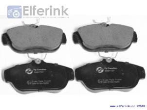 New Front brake pad Volvo 9-Serie Price € 24,20 Inclusive VAT offered by Auto Demontage Elferink B.V.