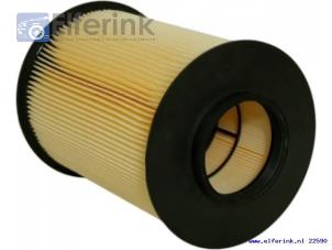 New Air filter Volvo V50 Price € 15,13 Inclusive VAT offered by Auto Demontage Elferink B.V.