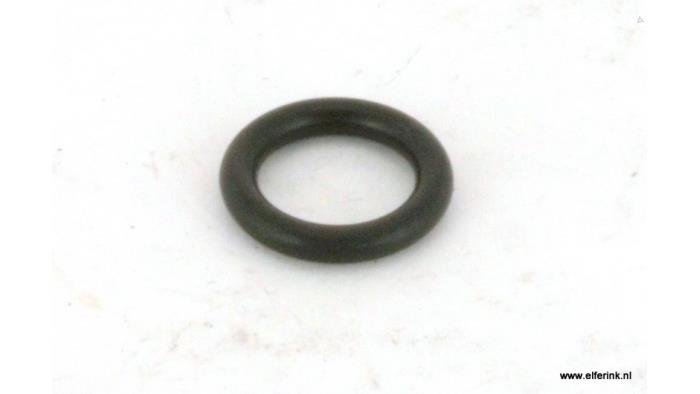 Nowe O-ring pompy oleju Saab 900 Cena € 1,03 Z VAT oferowane przez Auto Demontage Elferink B.V.