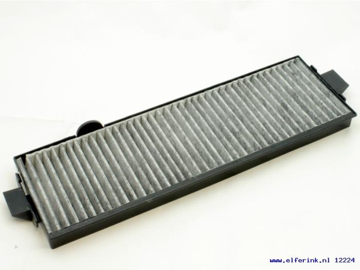 Nya Kupéfilter Saab 9-3 Pris € 17,24 Inklusive moms erbjuds av Auto Demontage Elferink B.V.