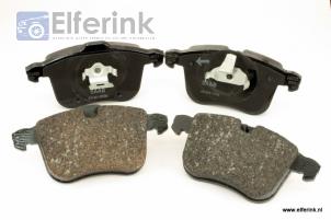 New Front brake pad Saab 9-3 03- Price € 84,70 Inclusive VAT offered by Auto Demontage Elferink B.V.