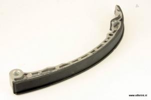 New Chain guide Saab 9000 Price € 24,20 Inclusive VAT offered by Auto Demontage Elferink B.V.