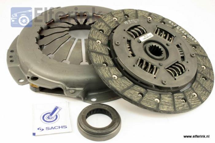 Clutch kit (complete) from a Saab 9000 1997