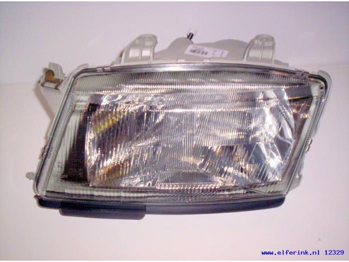 Nowe Reflektor lewy Saab 9-3 Cena € 242,00 Z VAT oferowane przez Auto Demontage Elferink B.V.