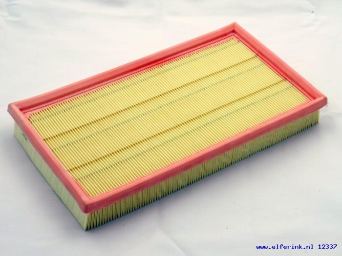 Nya Luftfilter Saab 9-3 Pris € 9,08 Inklusive moms erbjuds av Auto Demontage Elferink B.V.