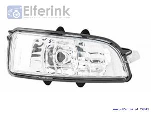 New Indicator mirror right Volvo V40 Price € 30,25 Inclusive VAT offered by Auto Demontage Elferink B.V.