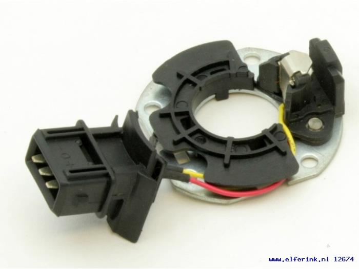 Nuevos Sensor BDP Saab 900 Precio € 121,00 IVA incluido ofrecido por Auto Demontage Elferink B.V.