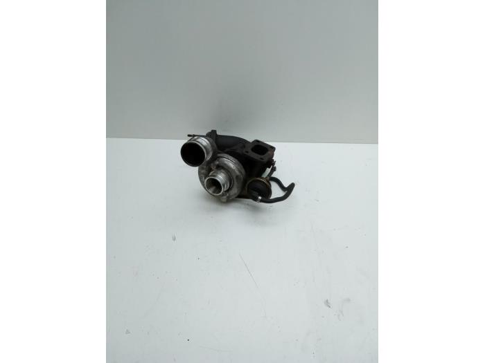 Używane Turbo Volvo S40 (VS) 1.9 TD Cena € 100,00 Procedura marży oferowane przez Auto Demontage Elferink B.V.