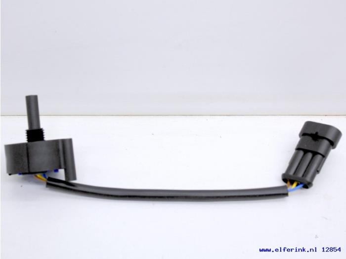 Nya Sensor (övriga) Saab 9-3 03- Pris € 45,38 Inklusive moms erbjuds av Auto Demontage Elferink B.V.