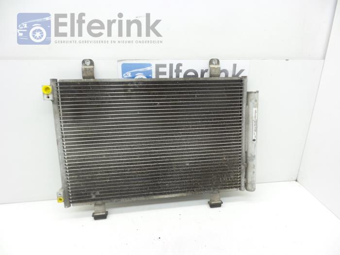 Air conditioning condenser from a Opel Agila (B) 1.2 16V 2008