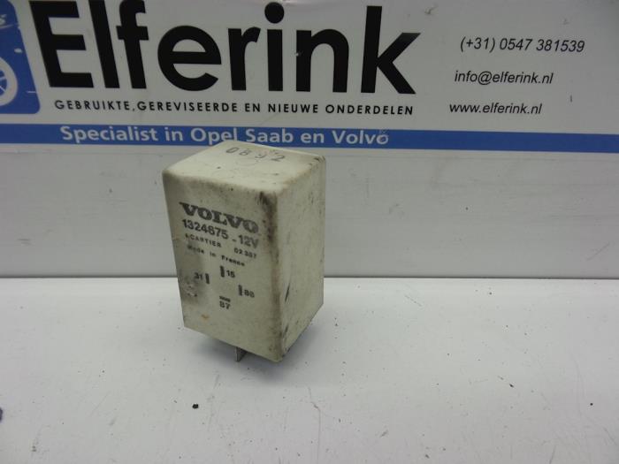 Używane Przekaznik Volvo 240/245 240 Polar Cena € 25,00 Procedura marży oferowane przez Auto Demontage Elferink B.V.