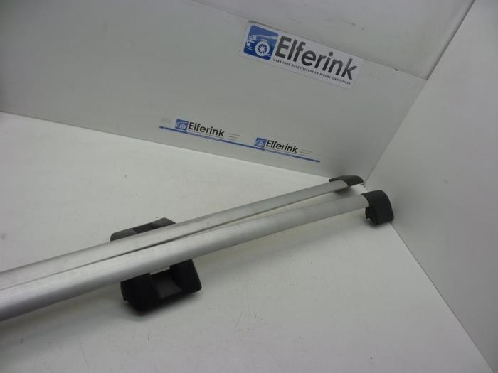 V70 Rails Volvo V70 Kits rails de toit stock | ProxyParts.fr