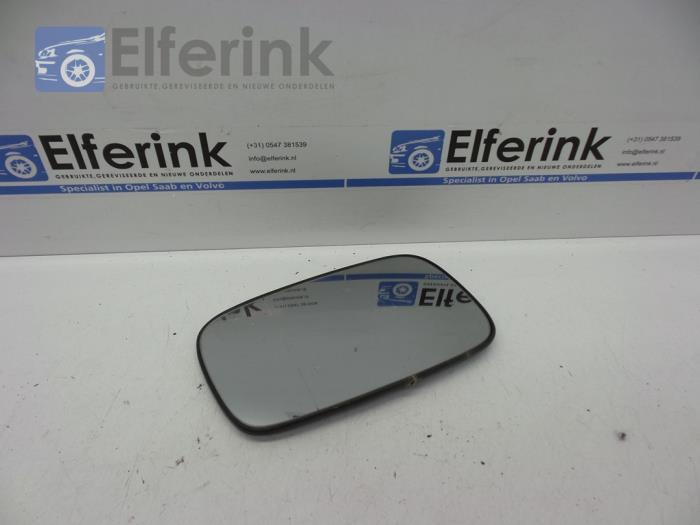 Mirror glass, right from a Saab 9-5 Estate (YS3E) 2.3t 16V 2001