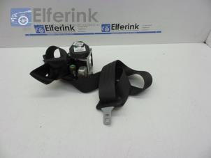 Used Seatbelt tensioner, right Volvo C70 (MC) 2.4 20V Price € 75,00 Margin scheme offered by Auto Demontage Elferink B.V.