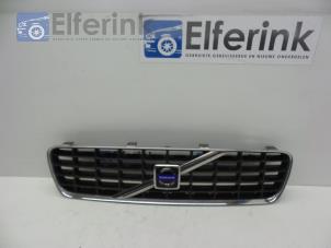 Used Grille Volvo S60 I (RS/HV) 2.4 20V 140 Price € 50,00 Margin scheme offered by Auto Demontage Elferink B.V.