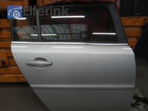 Used Rear door 4-door, right Opel Signum (F48) 2.2 DGI 16V Price € 100,00 Margin scheme offered by Auto Demontage Elferink B.V.