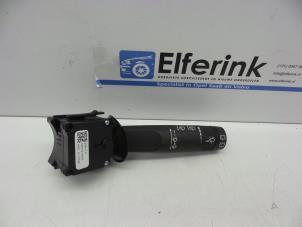 Usados Interruptor de limpiaparabrisas Opel Astra J Sports Tourer (PD8/PE8/PF8) 1.4 Turbo 16V Bi-Fuel Precio € 25,00 Norma de margen ofrecido por Auto Demontage Elferink B.V.