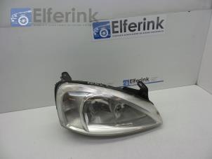 Used Headlight, right Opel Corsa C (F08/68) 1.2 16V Price € 50,00 Margin scheme offered by Auto Demontage Elferink B.V.