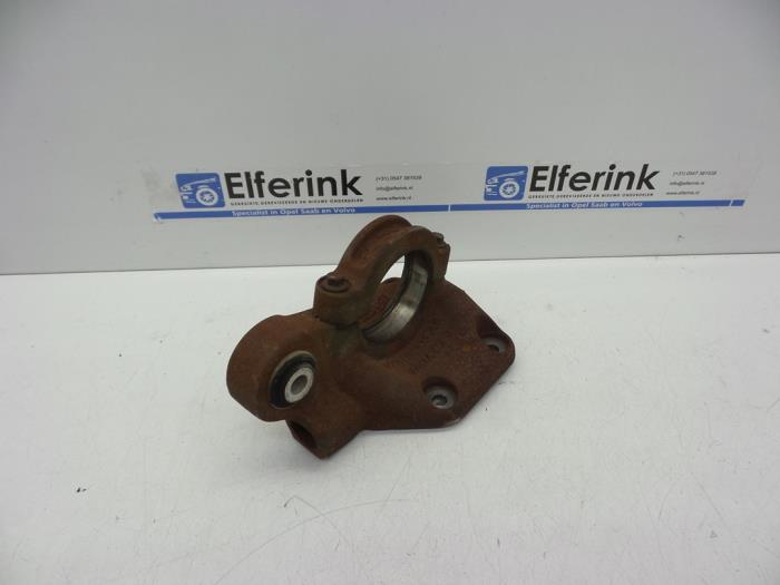 Used Engine mount Volvo XC70 (BZ) 3.0 T6 24V AWD Price € 50,00 Margin scheme offered by Auto Demontage Elferink B.V.