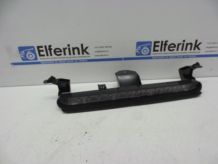 Third brake light Volvo XC70 3.0 T6 24V AWD 31395806 HELLA