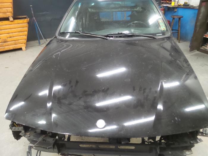 Używane Maska Saab 9000 CD 2.3i 16V LPT Ecopower CDE Cena € 75,00 Procedura marży oferowane przez Auto Demontage Elferink B.V.
