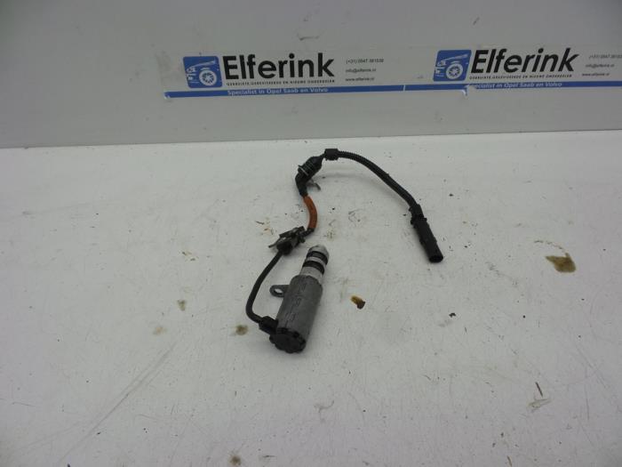Gebrauchte Öldrucksensor Volvo S60 Cross Country (FH) 2.0 D4 16V Preis € 25,00 Margenregelung angeboten von Auto Demontage Elferink B.V.