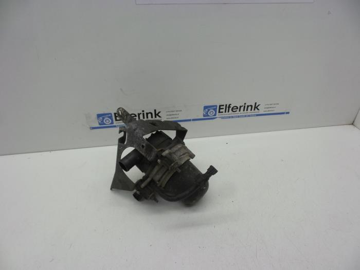 Begagnade Avgaspump Saab 9-5 (YS3E) 3.0 t V6 24V Pris € 100,00 Marginaltabell erbjuds av Auto Demontage Elferink B.V.