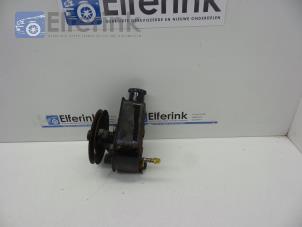 Used Power steering pump Saab 900 I Combi Coupé 2.0 i Price € 75,00 Margin scheme offered by Auto Demontage Elferink B.V.