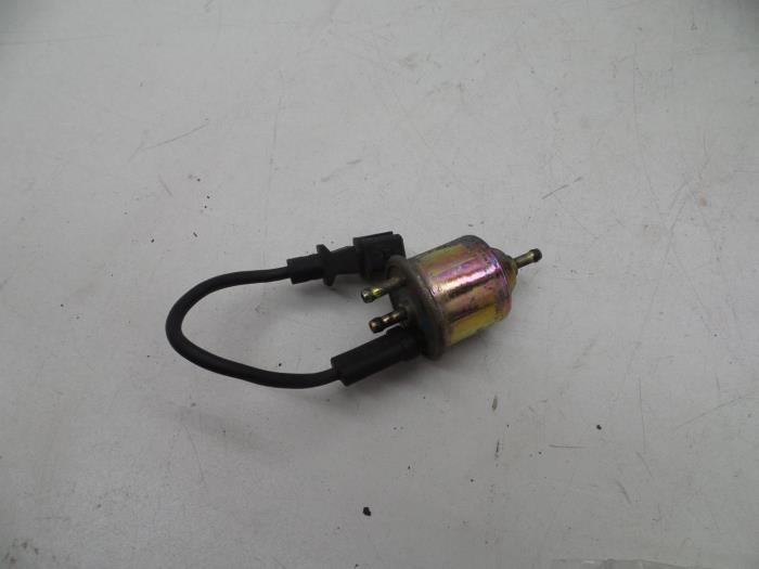 Begagnade Sensor (övriga) Volvo V70 (GW/LW/LZ) 2.5 TDI Pris € 25,00 Marginaltabell erbjuds av Auto Demontage Elferink B.V.