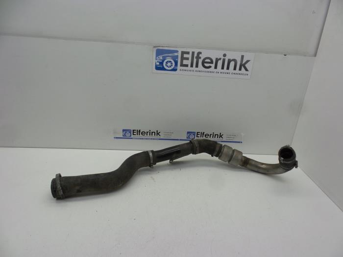 Gebrauchte Intercooler Rohr Volvo V60 I (FW/GW) 1.6 T3 16V Preis € 50,00 Margenregelung angeboten von Auto Demontage Elferink B.V.