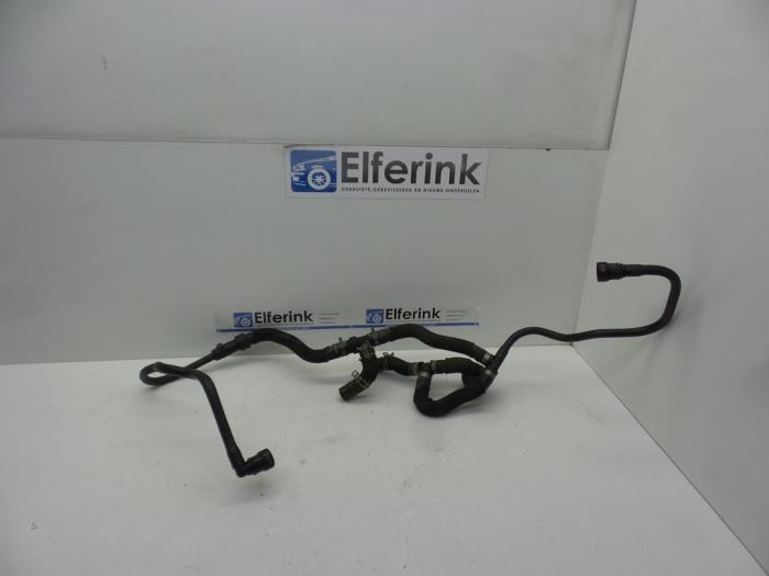 Radiator hose Volvo V60 I 2.4 D6 20V Plug-in Hybrid AWD - 31368355
