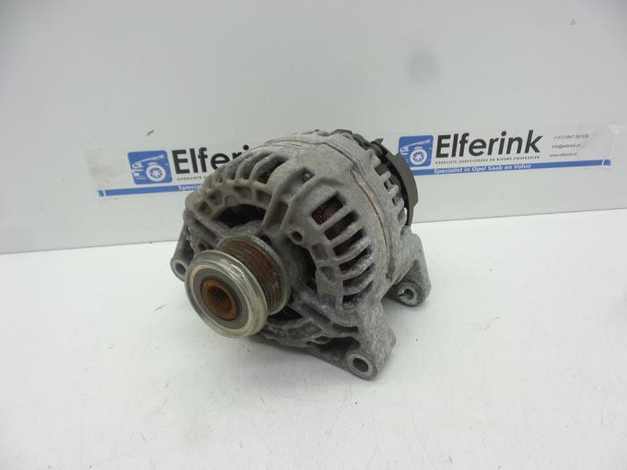 Gebrauchte Dynamo Opel Corsa D 1.4 16V Twin Port LPG Preis € 40,00 Margenregelung angeboten von Auto Demontage Elferink B.V.