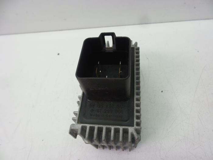 Glow plug relay Opel Zafira 2.2 DTI 16V 51299008