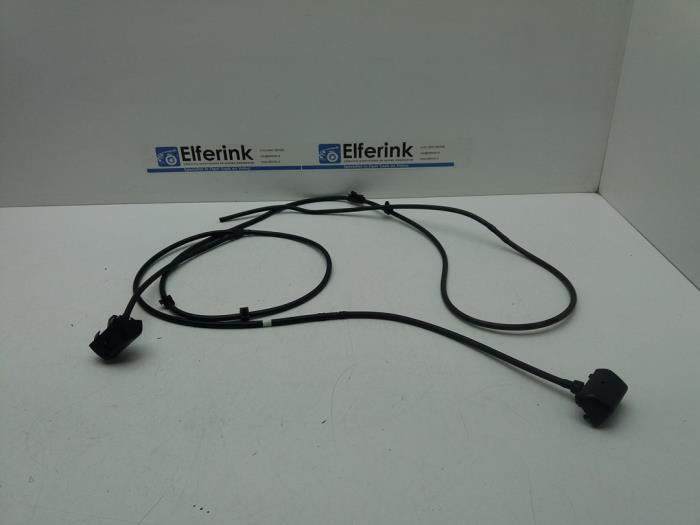 Front windscreen washer jet Opel Corsa F 1.2 12V 100 9835762780 OPEL